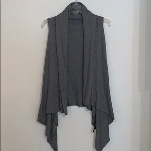 Mossimo Gray Sleeveless Sweater